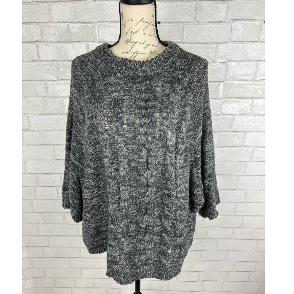 Mystree Gray Short Dolman Sleeve Cable Knit‎ Sweater Size Medium / Large
